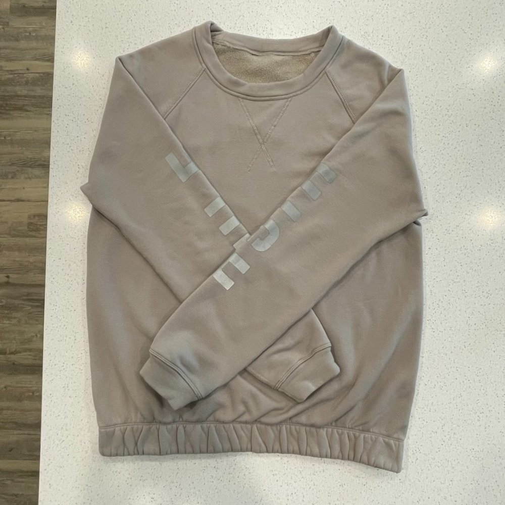 EUC [vintage] lululemon Home Stretch Crew *Reflective